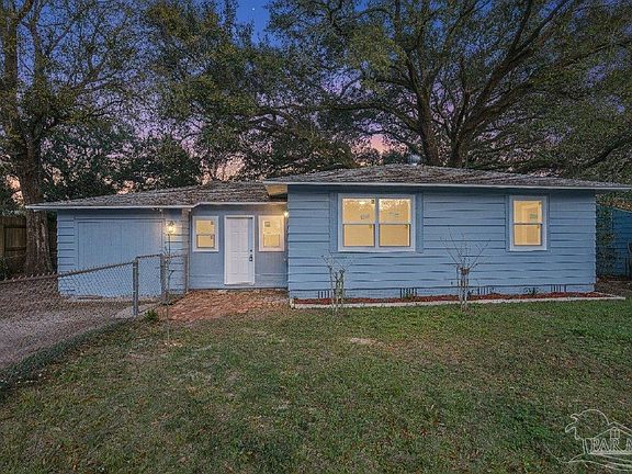 2nd image of 8 Mindoro Cir