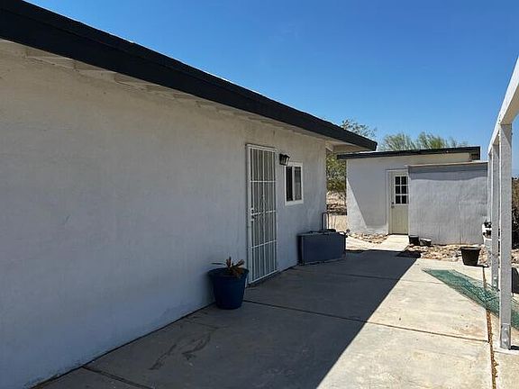 3rd image of 1048 Sea Raider Ave