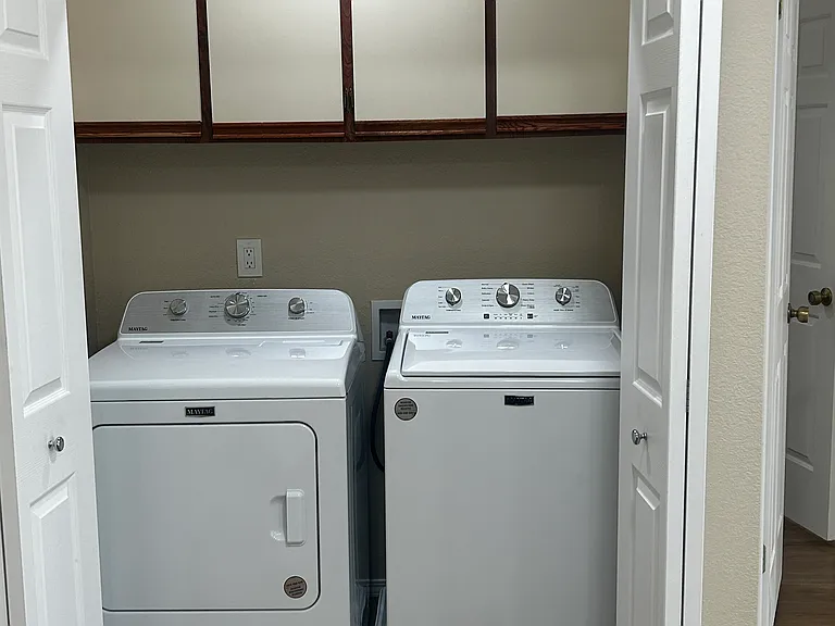 Washer/Dryer in unit!