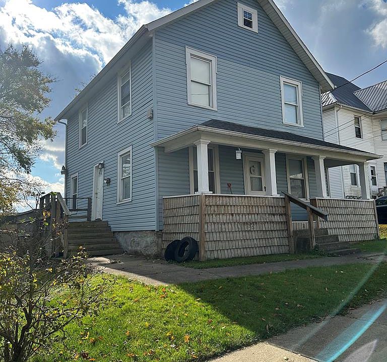 1st image of 11 E 8th St