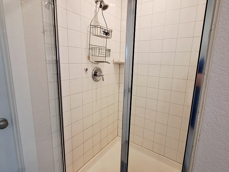 8000 Prairie Rye Dr — Photo 22