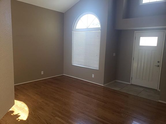 5th image of 1216 Westbrook Dr