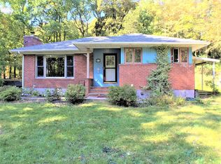 63 Rochdale Rd, Poughkeepsie, NY 12603