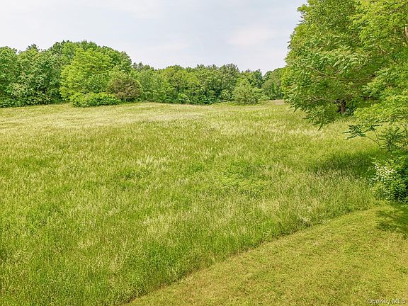 2nd image of Off Pleasant Vale Road