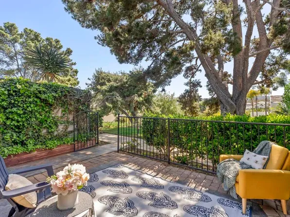 7337 Alicante Rd APT B, Carlsbad, CA 92009