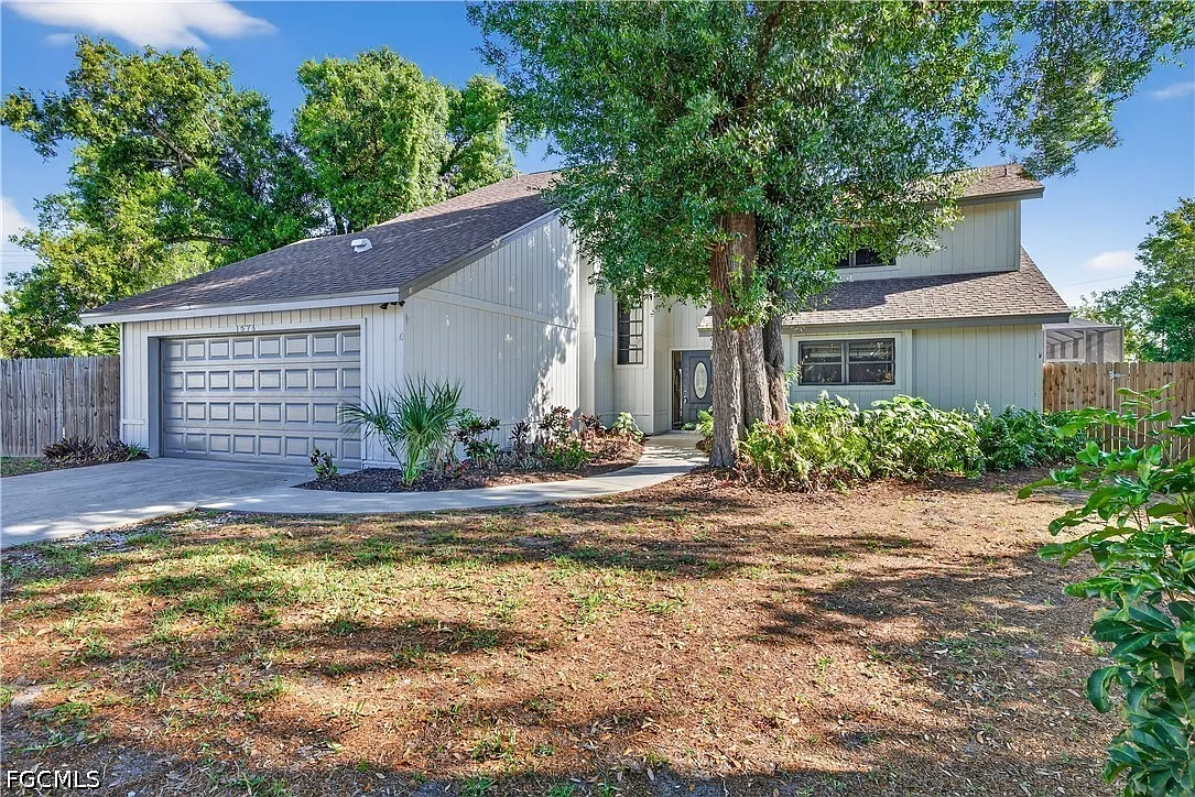 4 bed, 3.0 bath, 2433 sqft, $7,000 — Photo 2