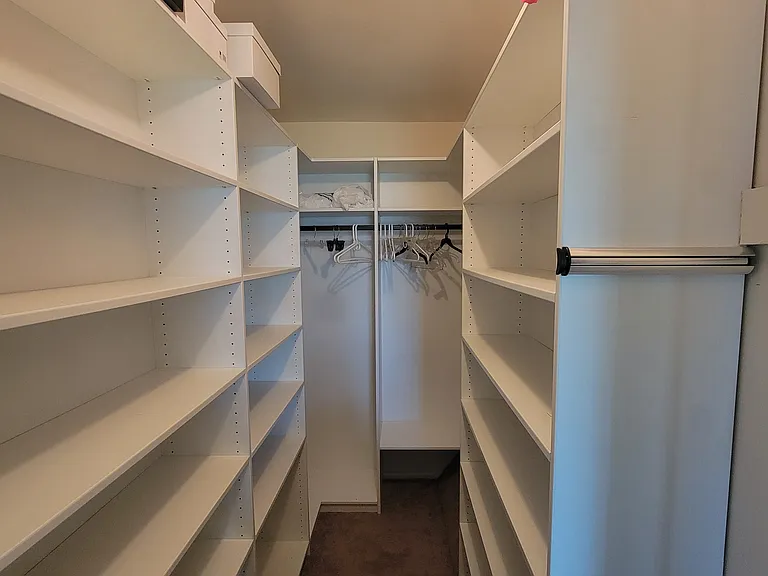 1055 Harbour Dr — Photo 13