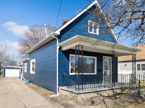 4th image of 72 Garland Ave