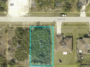 2711 40th St W, Lehigh Acres, FL 33971