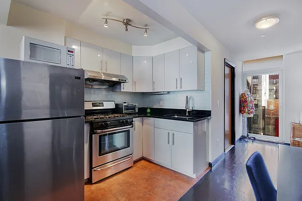 Rented by Corcoran | media 7