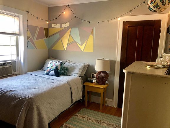 2nd image of 2508 W Thorndale Ave #2