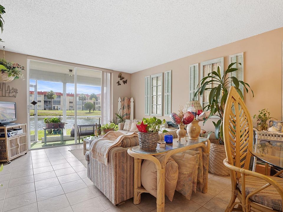 1st image of 2800 Sunrise Lakes Drive #111