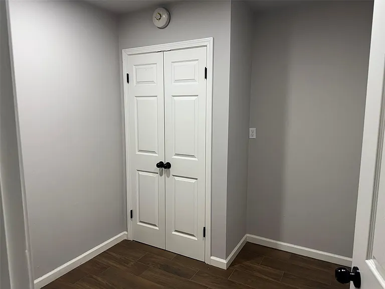 1413 Forehand St — Photo 18