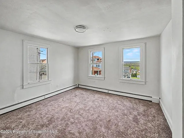 949 Carmalt St — Photo 7