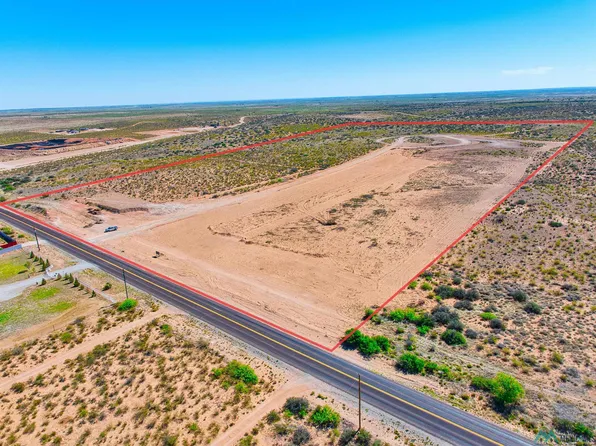 6 Illinois Camp Rd, Carlsbad, NM 88220