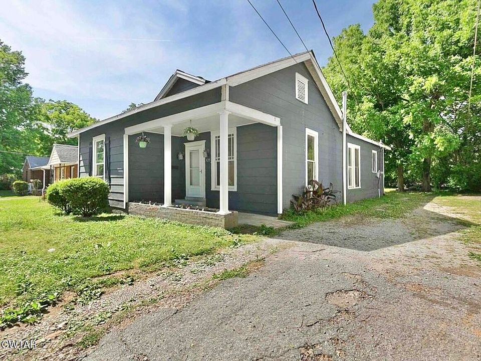 1st image of 125 Williams St