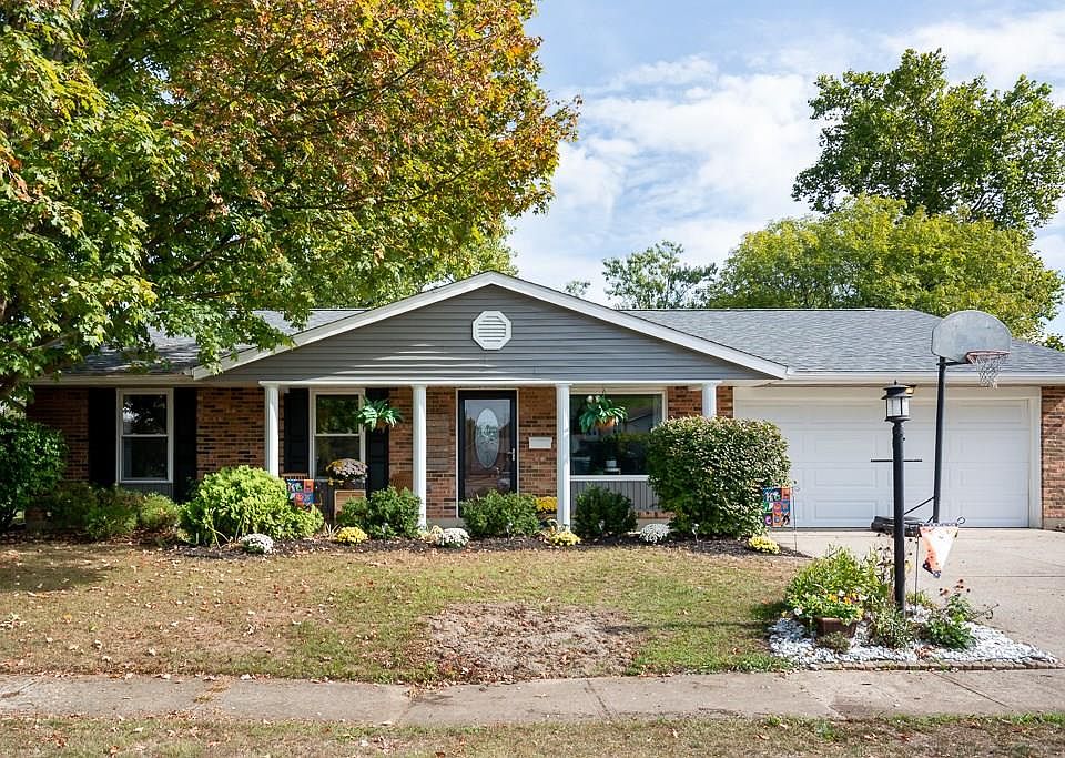 1st image of 6790 Glenhills Dr