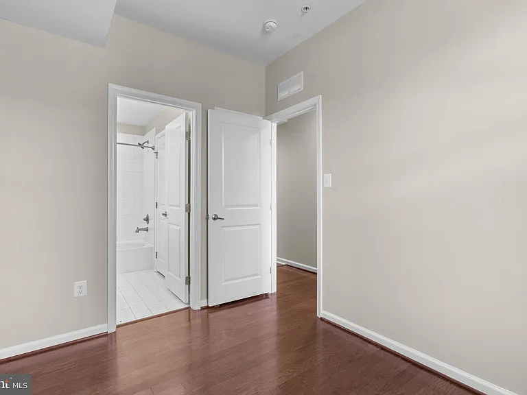 7315 Old Calvary Rd — Photo 38