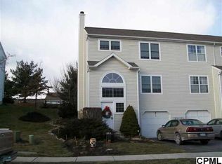 6219 Spring Knoll Dr, Harrisburg, PA 17111