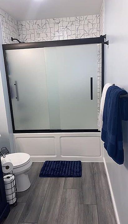 Master bath 