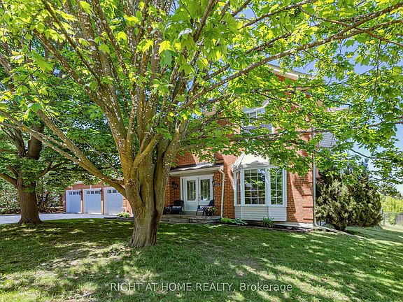 3rd image of 2114 Hughes Dr