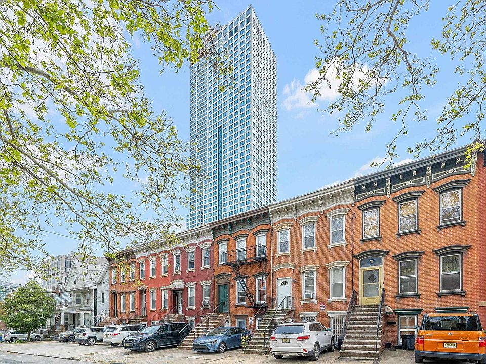 1st image of 55 Van Reipen Ave Floor 1