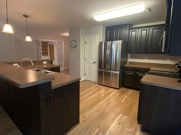4th image of 4607 Carrington Blvd SE