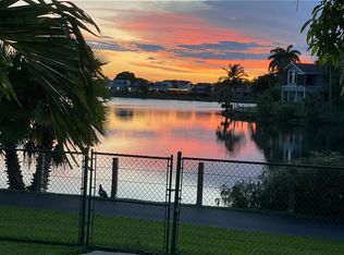21950 SW 98th Ave, Cutler Bay, FL 33190