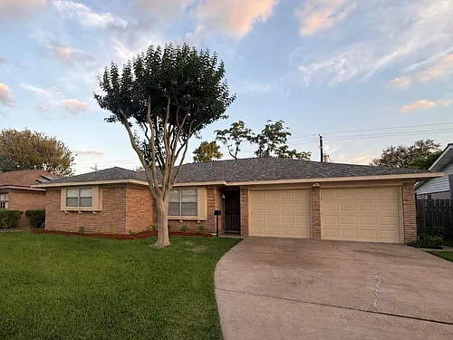 7335 Tanager St Photo 1