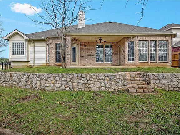 5th image of 1311 Belleview Dr