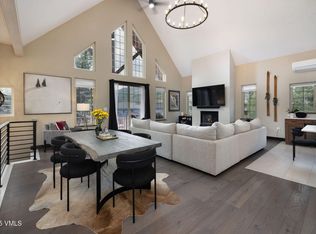 160 Nottingham Rd APT A, Avon, CO 81620