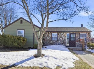 816 Wilson St, Little Chute, WI 54140