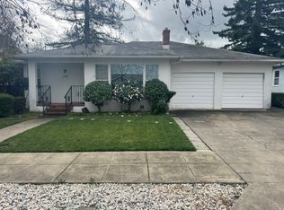 2737 Iowa St, Napa, CA 94558