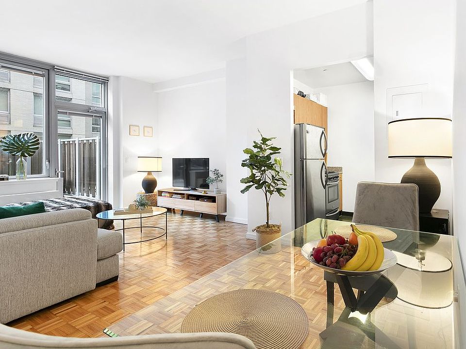 1st image of 455 W 37th St APT 224