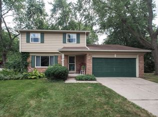 318 Senate Ave, Ypsilanti, MI 48197