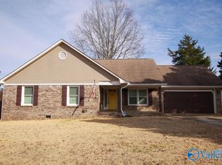 103 Onyx Ct, Huntsville, AL 35810