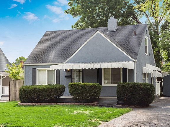 3rd image of 2487 Renwood Pl