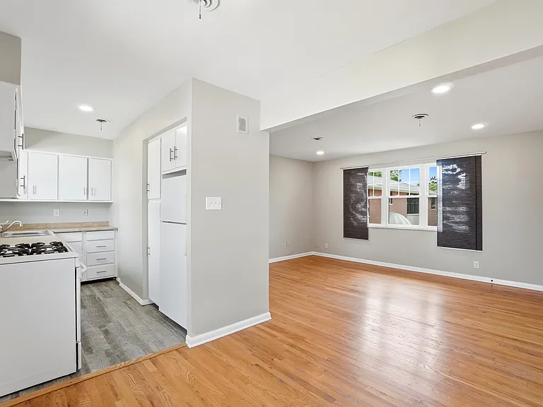 1545 King Ave #D — Photo 10