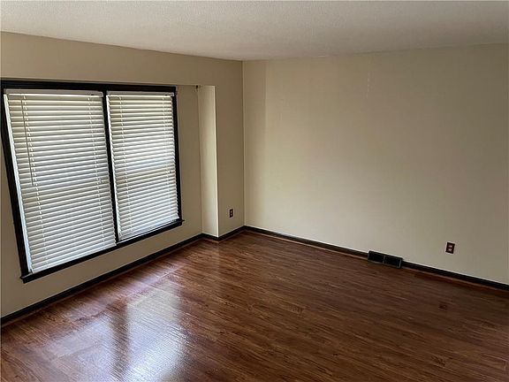 3rd image of 8501 E 56th St