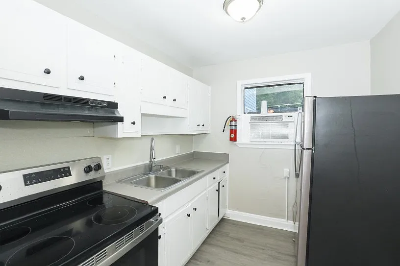 2 bed, 980 sqft, $1,100 — Photo 4