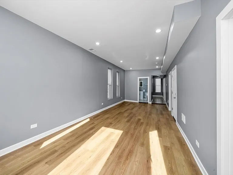6403 S Justine St #2 — Photo 6