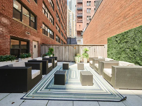 225 East 63rd Street image 13 of 15