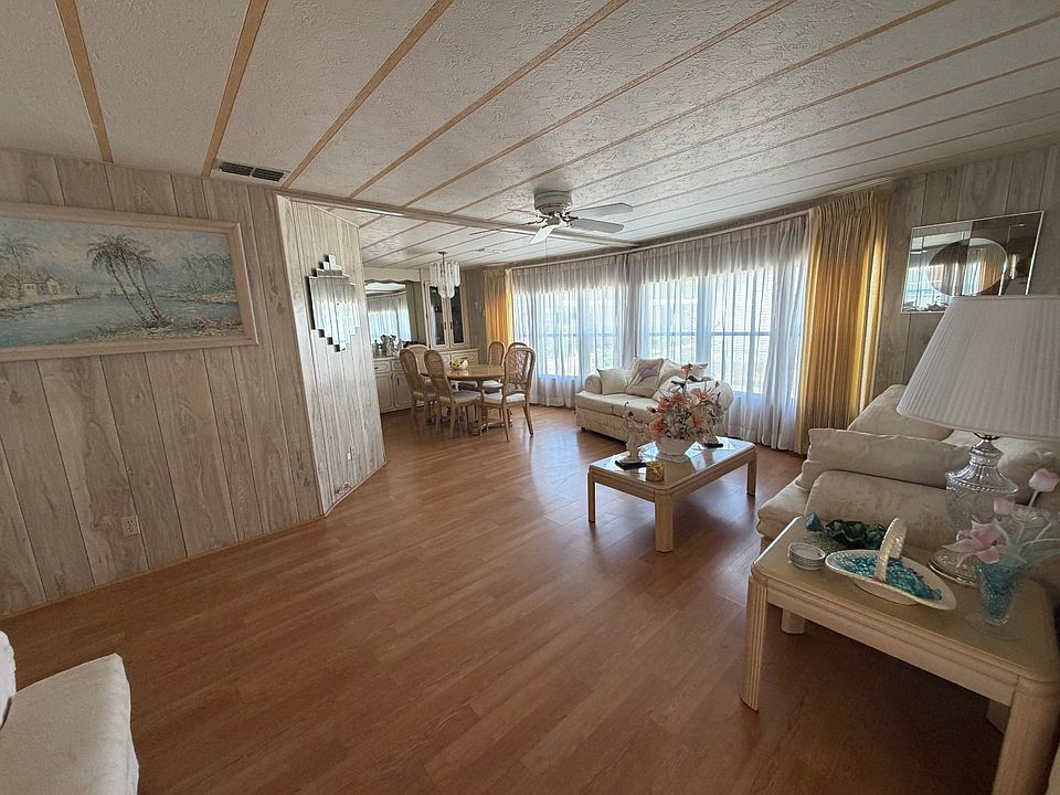 1st image of 587 Plaza Del Sol