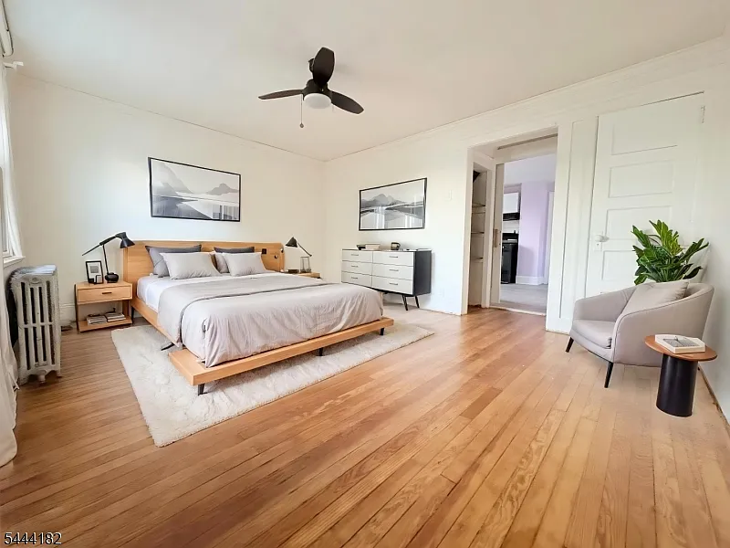 1 bed, 1.0 bath, $1,850 — Photo 4