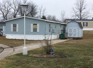 759 Oak St, Fowlerville, MI