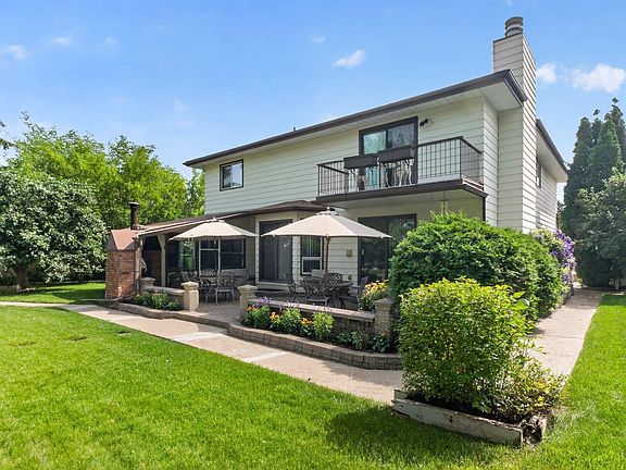 4th image of 18132 78th Ave NW