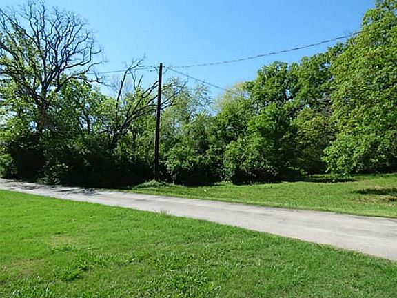 5th image of 1000 Forest Vista Dr