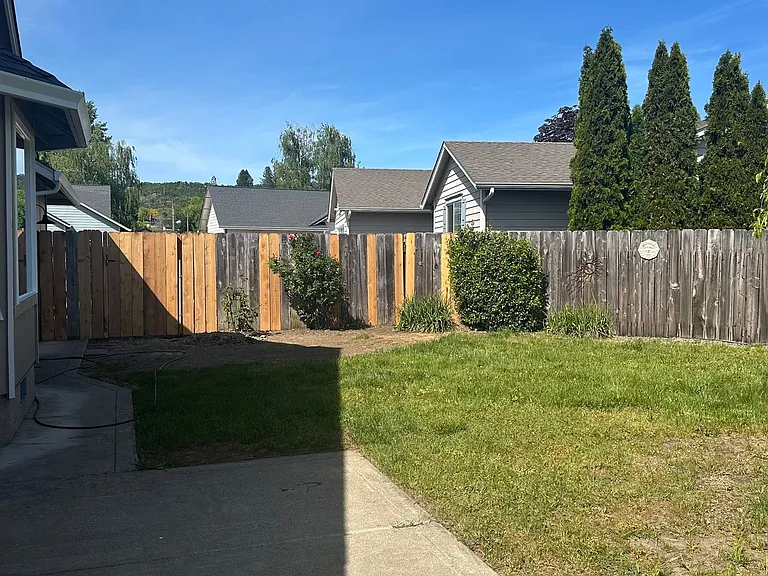 147 Summerwood Ct — Photo 14