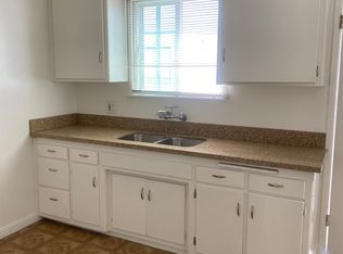 4660 W El Segundo Blvd APT C, Hawthorne, CA 90250