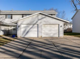 1280 Daleview Dr UNIT 4, Marion, IA 52302